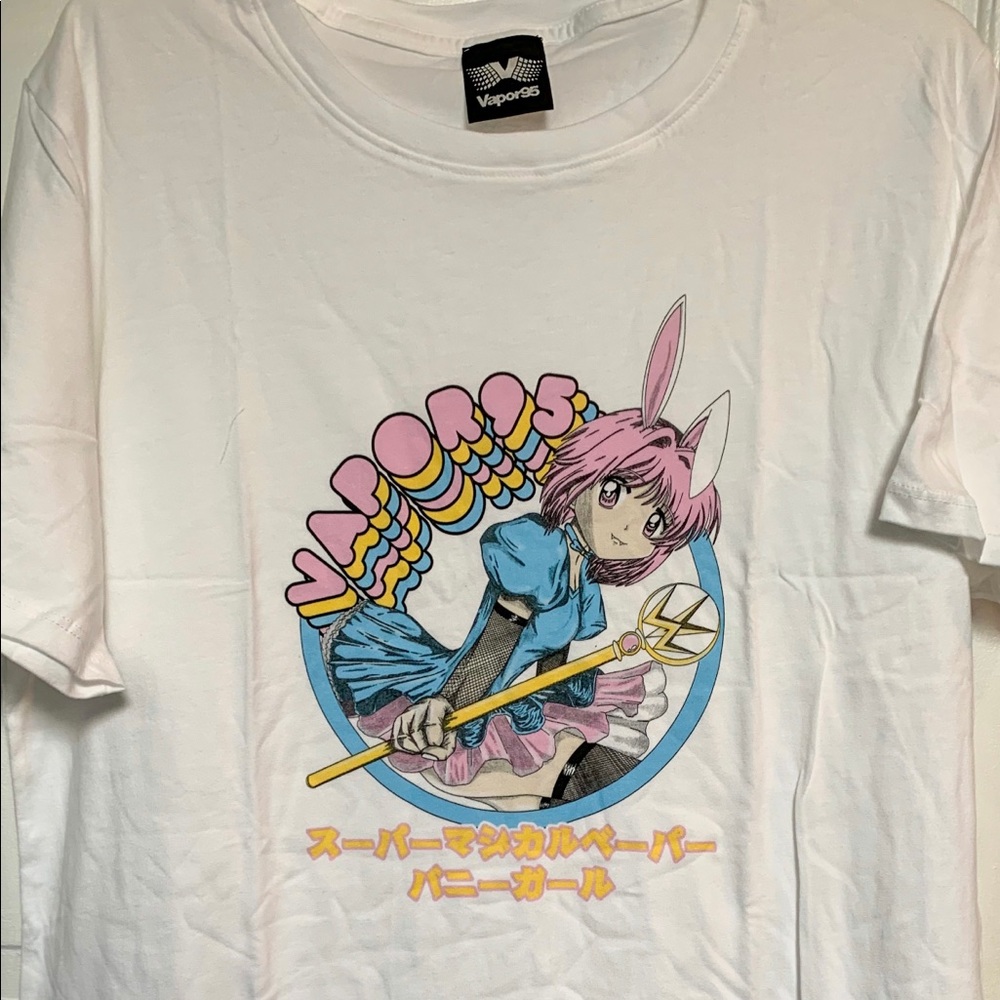 Brand new Vapor95 anime t shirt.